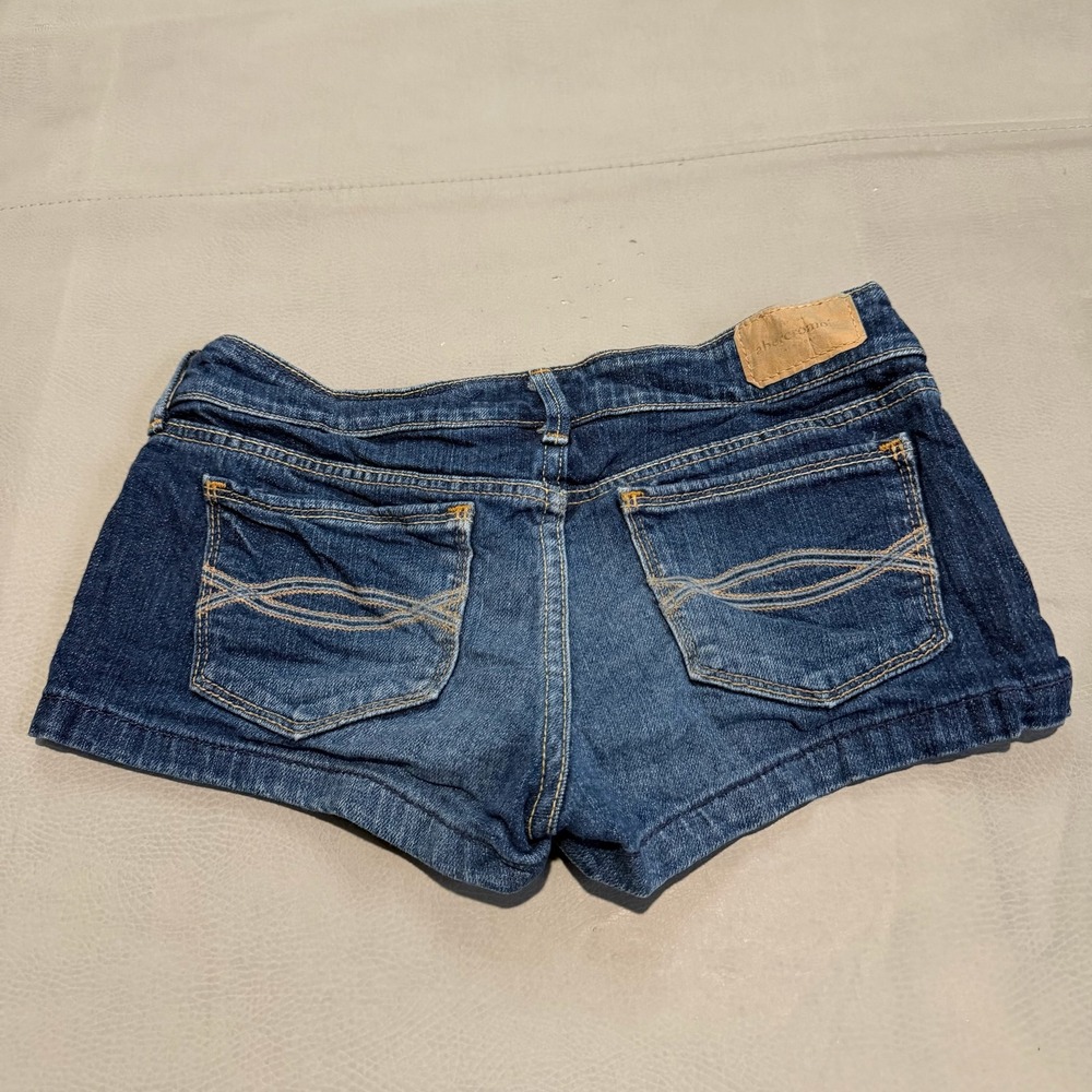 Abercrombie Kids Dark Wash Low Rise Micro Mini Y2K Denim Booty Short-00/24-6631 - Picture 6 of 8